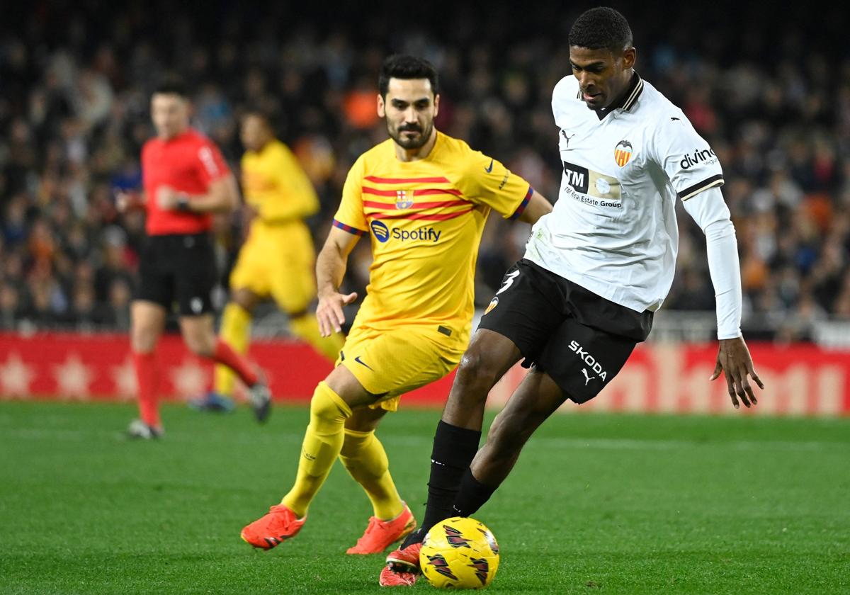 Diego López en un partido en Mestalla durante esta temporada.