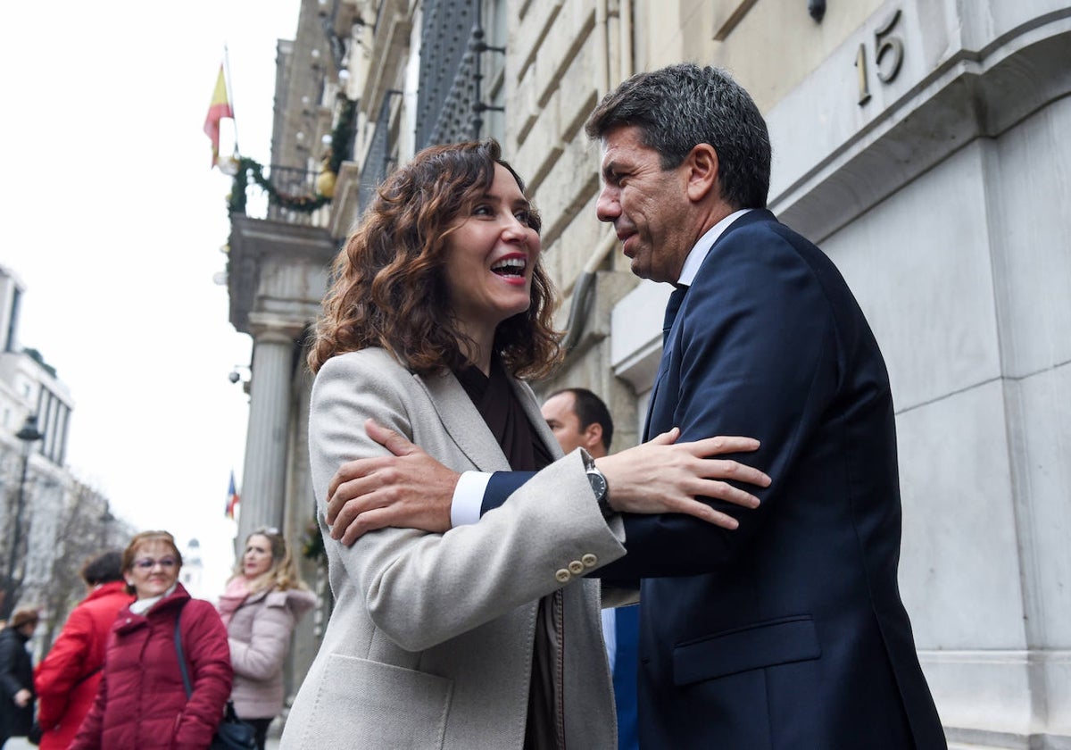 Mazón y Ayuso, en la cumbre de la pasada semana en Madrid.