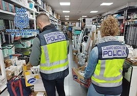 Uno de los locales con artículos falsificados.