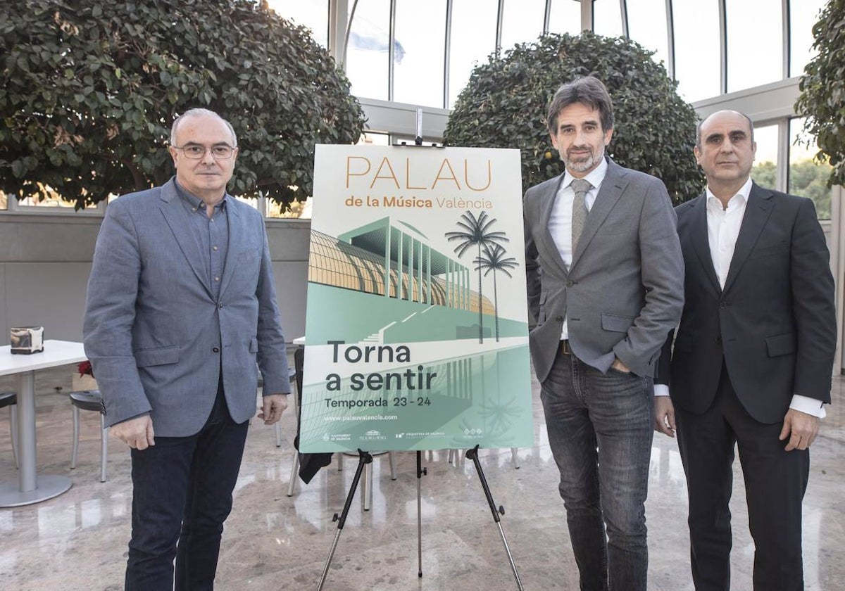 El director del Palau de la Música, Vicent Llimerá, el concejal de Cultura, José Luis Moreno, y el director de Estrategia del Ayuntamiento, Manuel Tomás, durante la presentación del Certamen Internacional de Bandas.