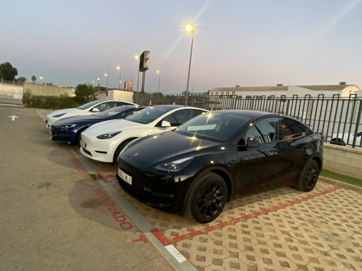 Así lucen las nuevas instalaciones de Tesla en l&#039;Eliana