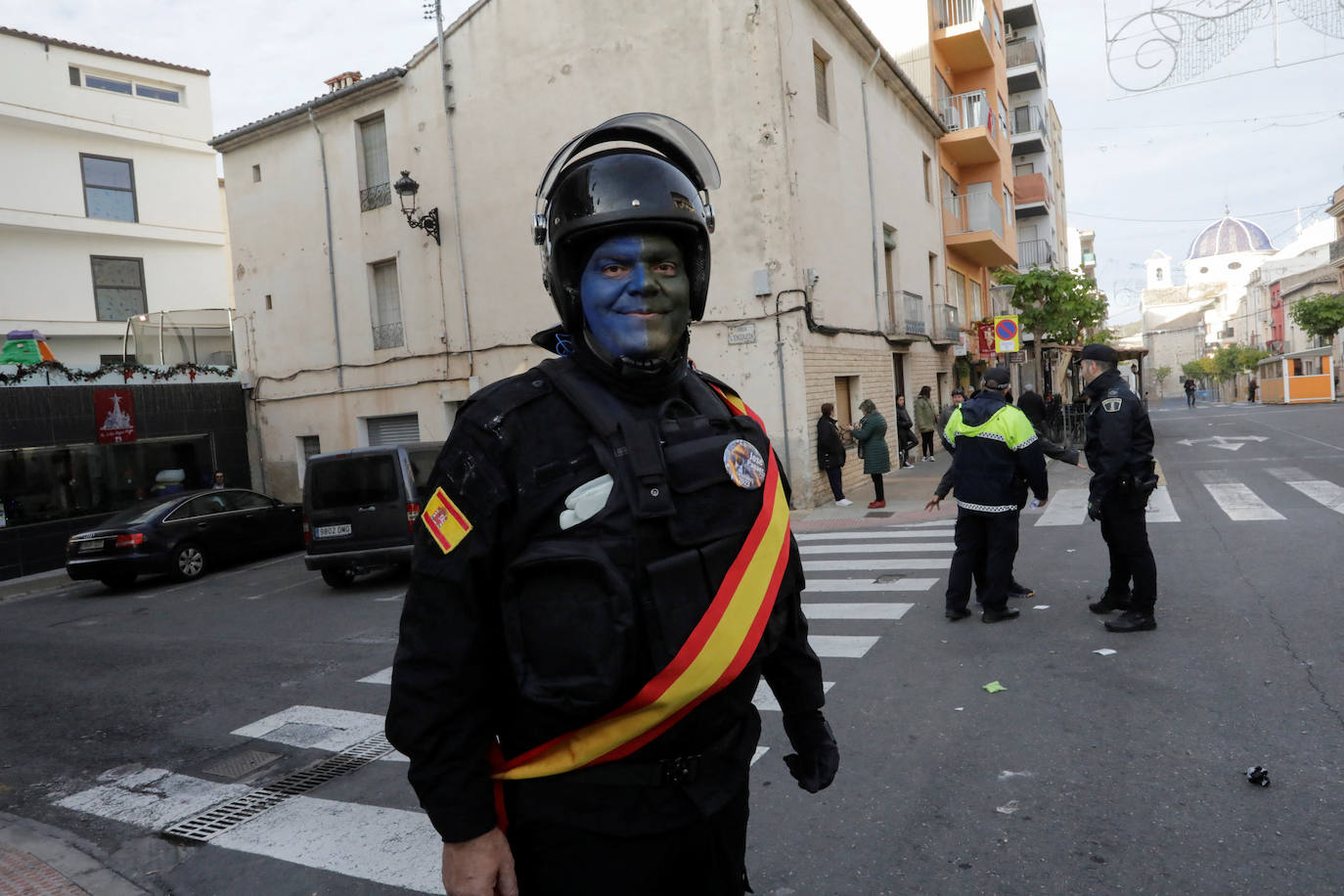 Ibi cumple con su tradicional fiesta de &#039;Els Enfarinats&#039;