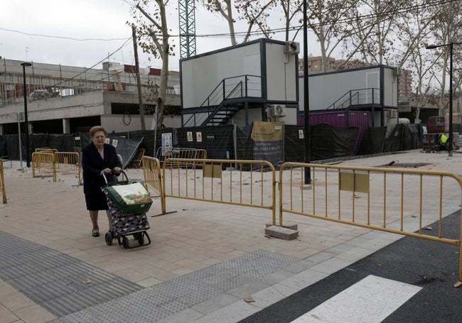 Obras de construcción del centro de día de mayores del Cabanyal.