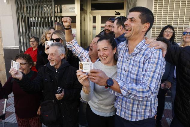 Bar La Ribera de Tavernes de Valldigna donde se ha vendido el tercer premio. 