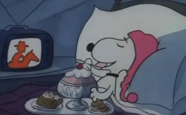 Para Snoopy el caldito de pollo es comer helado en la cama viendo películas