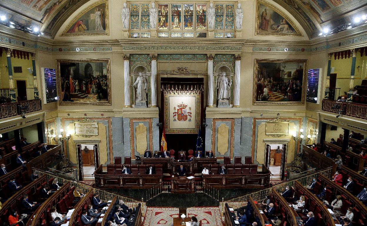 Vista panorámica del hemiciclo del Congreso de los Diputados. 