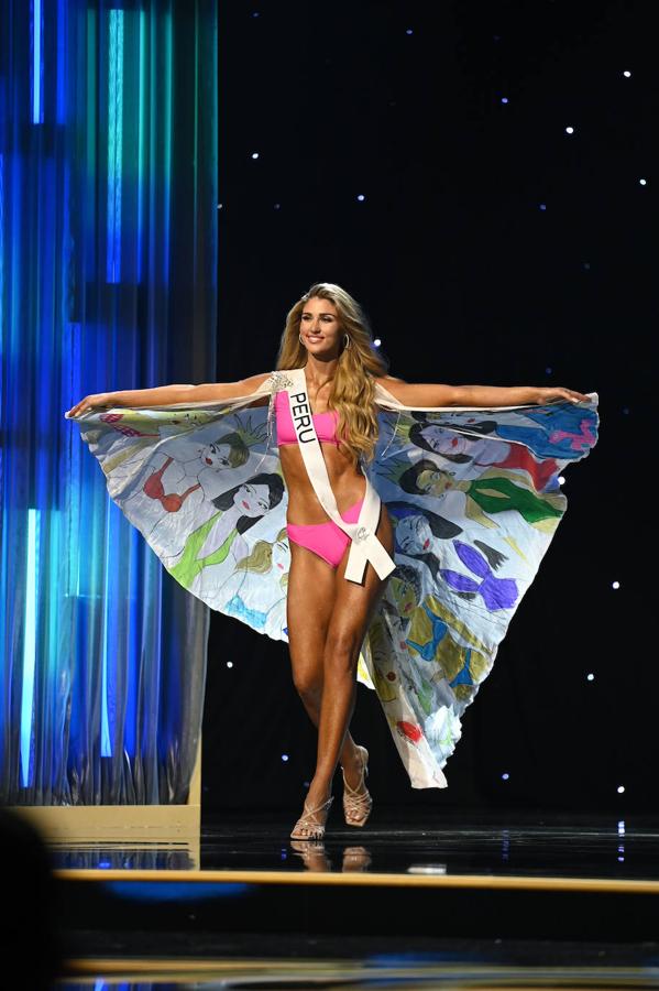 Miss Perú 2022, Alessia Rovegno