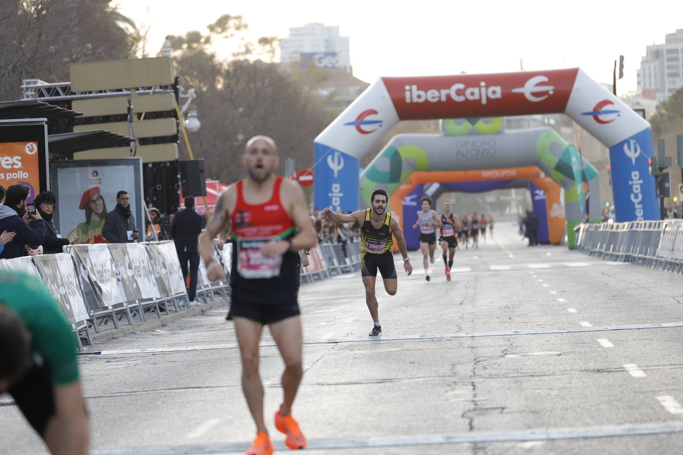 El atletismo popular retoma el pulso en Valencia con la primera carrera celebrada en 2023.