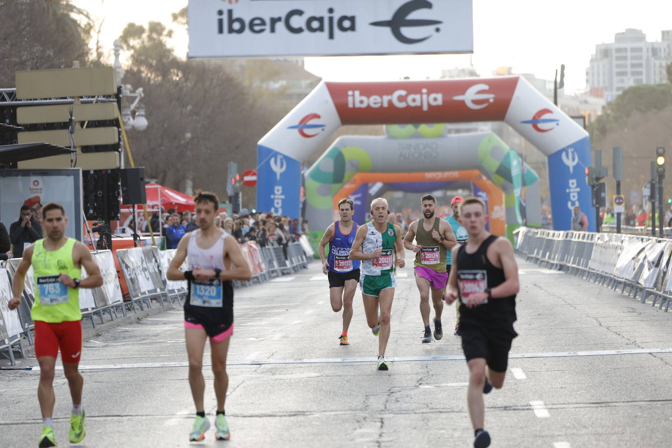 El atletismo popular retoma el pulso en Valencia con la primera carrera celebrada en 2023.