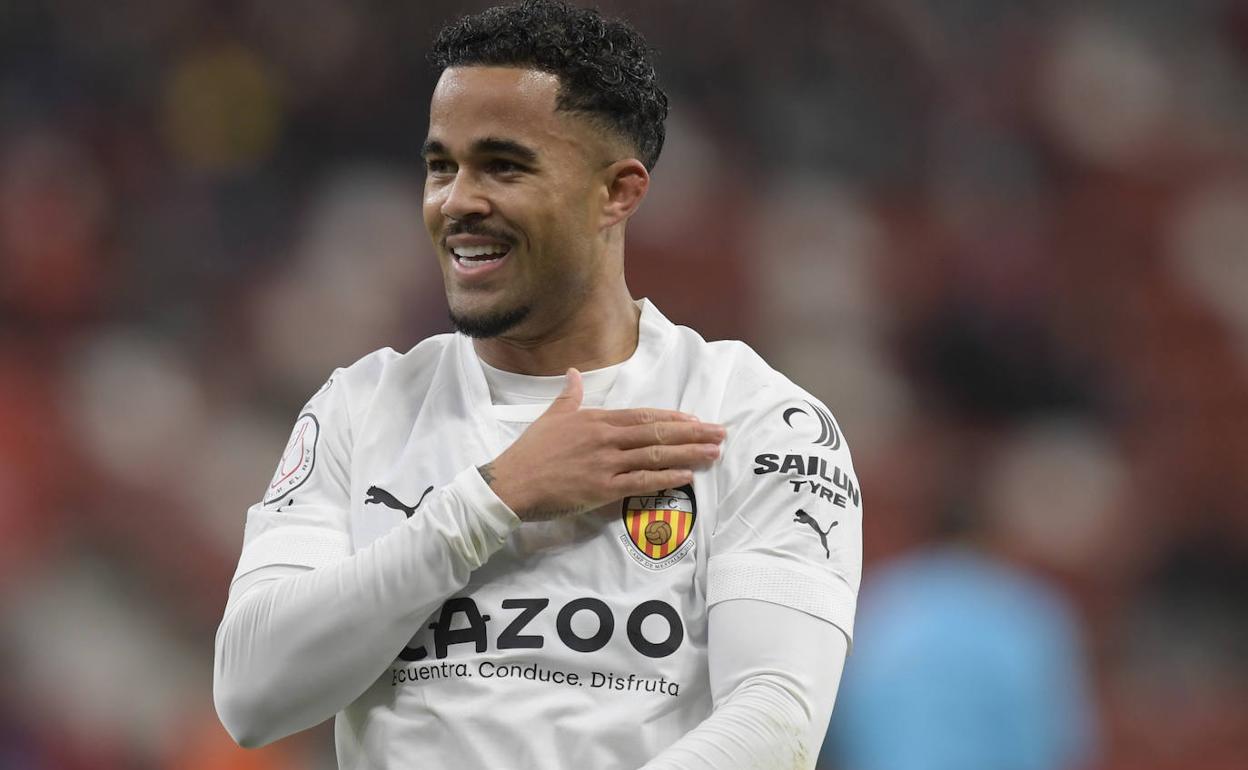 Justin Kluivert, durante el partido del martes de Copa en El Molinón. 