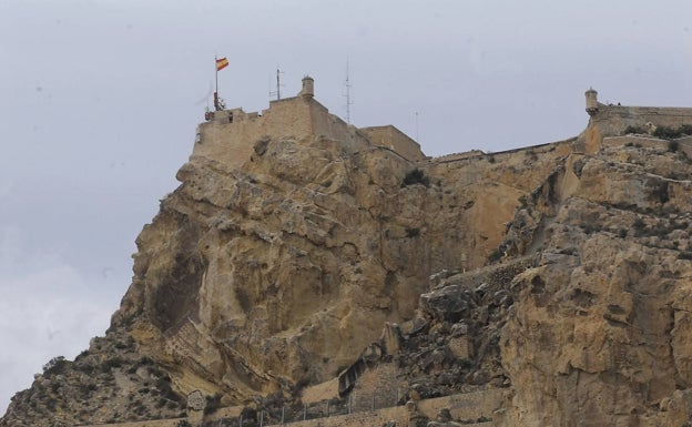 Imágenes del Castillo de Santa Marta. 