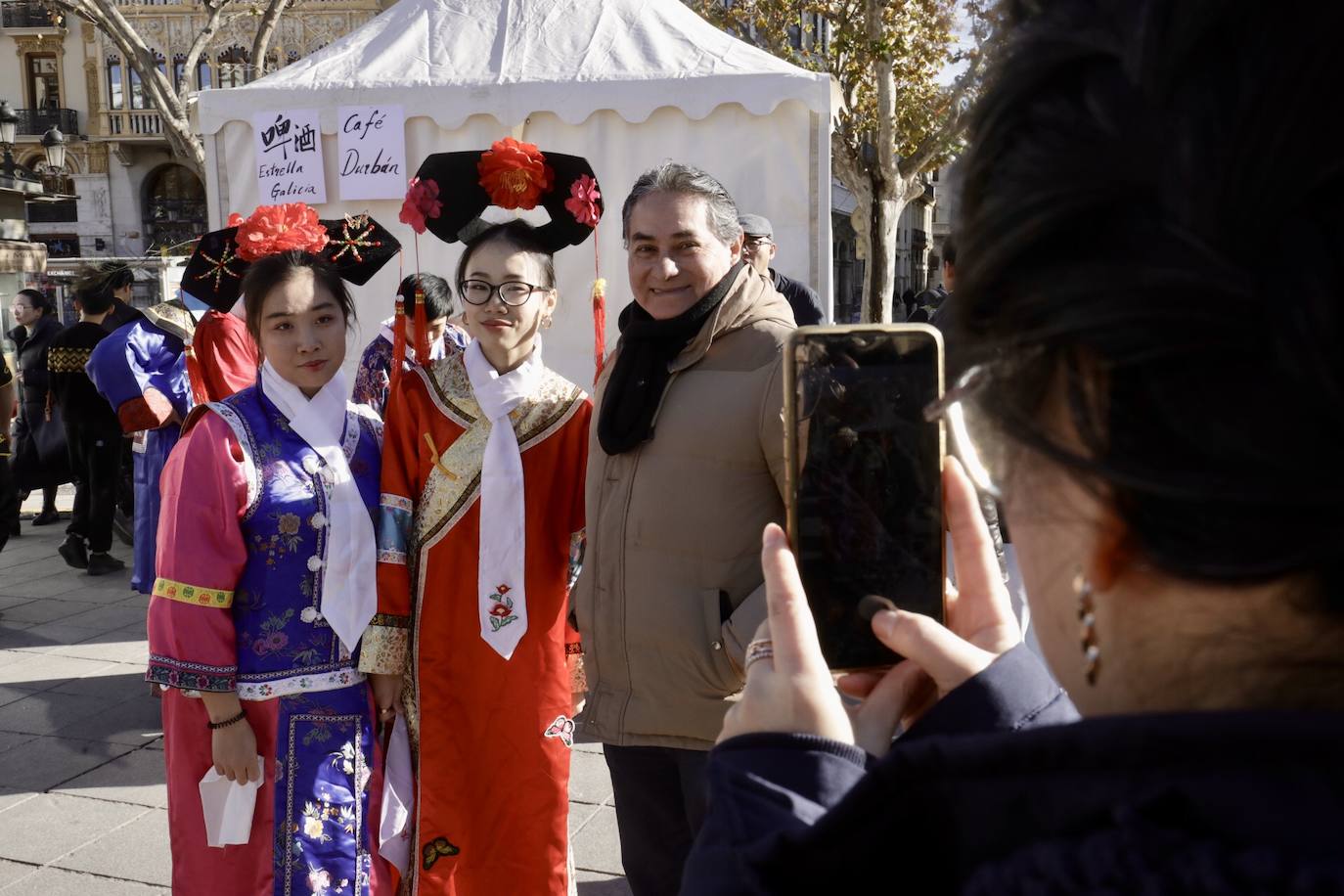 Fotos: Celebración del Año Nuevo Chino en la Plaza del Ayuntamiento