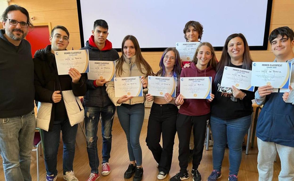 Los estudiantes que forman el equipo del IES La Moreria. 