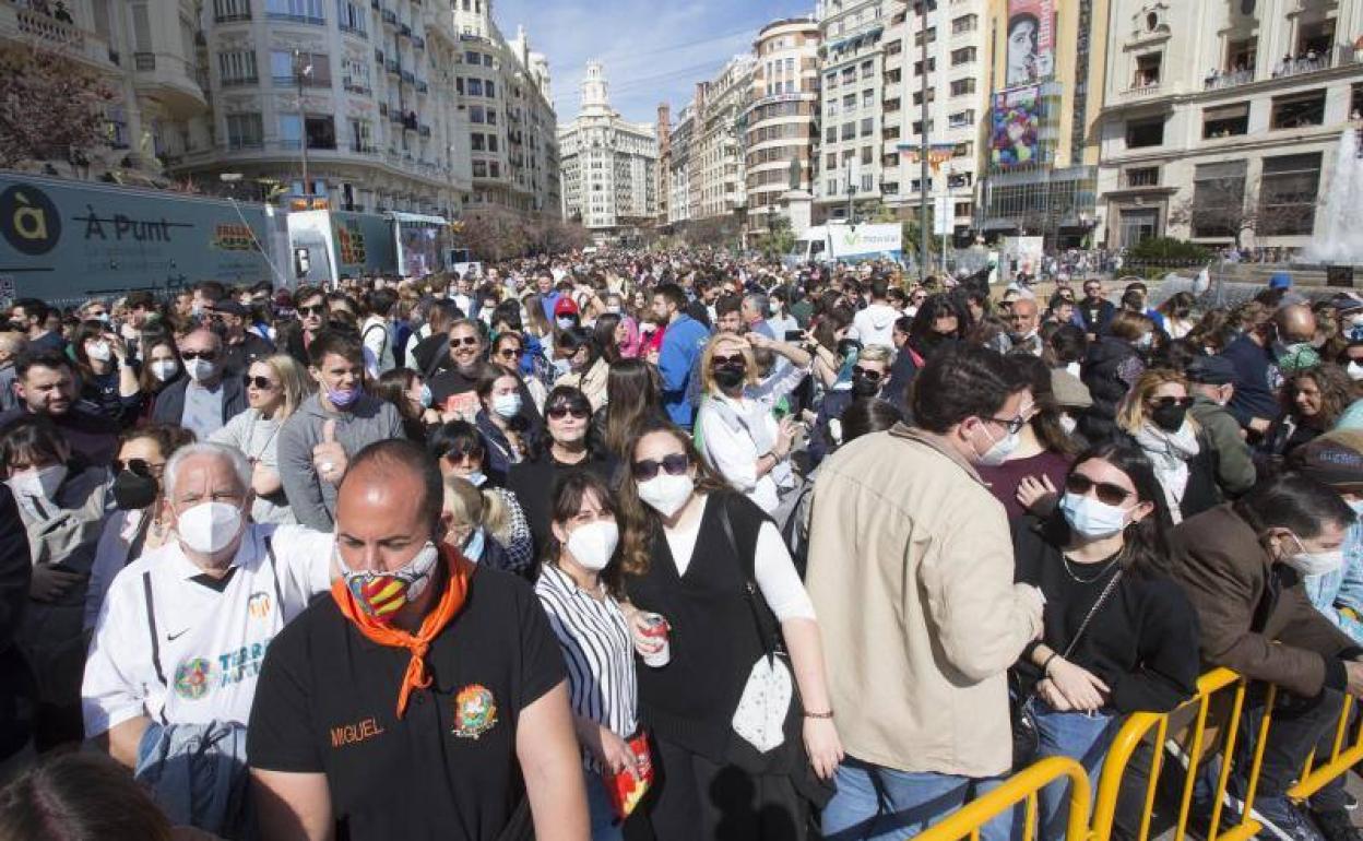 Una mascletà de la plaza del Ayuntamiento celebrada en 2022. 