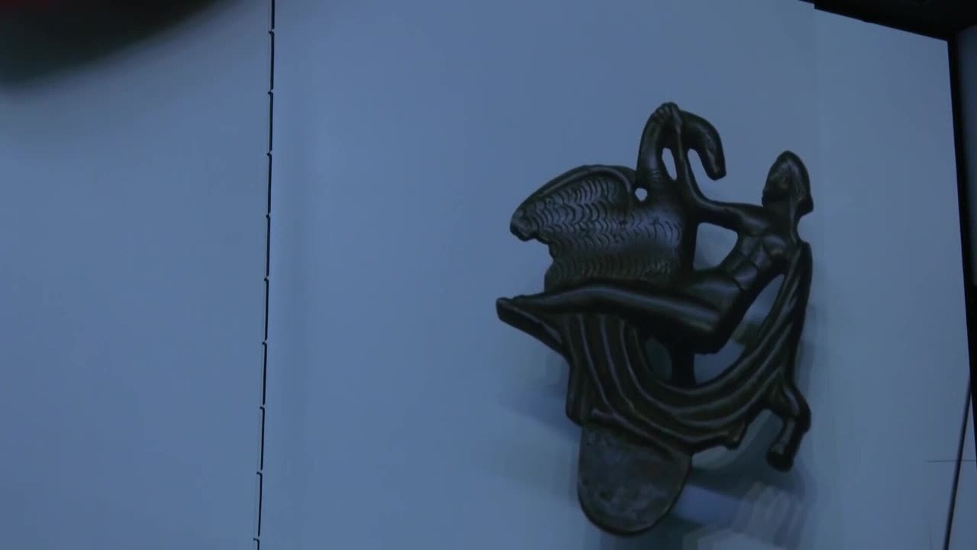 Moreno respalda el proyecto 'Destino Rocío' inspirado en el Camino de Santiago