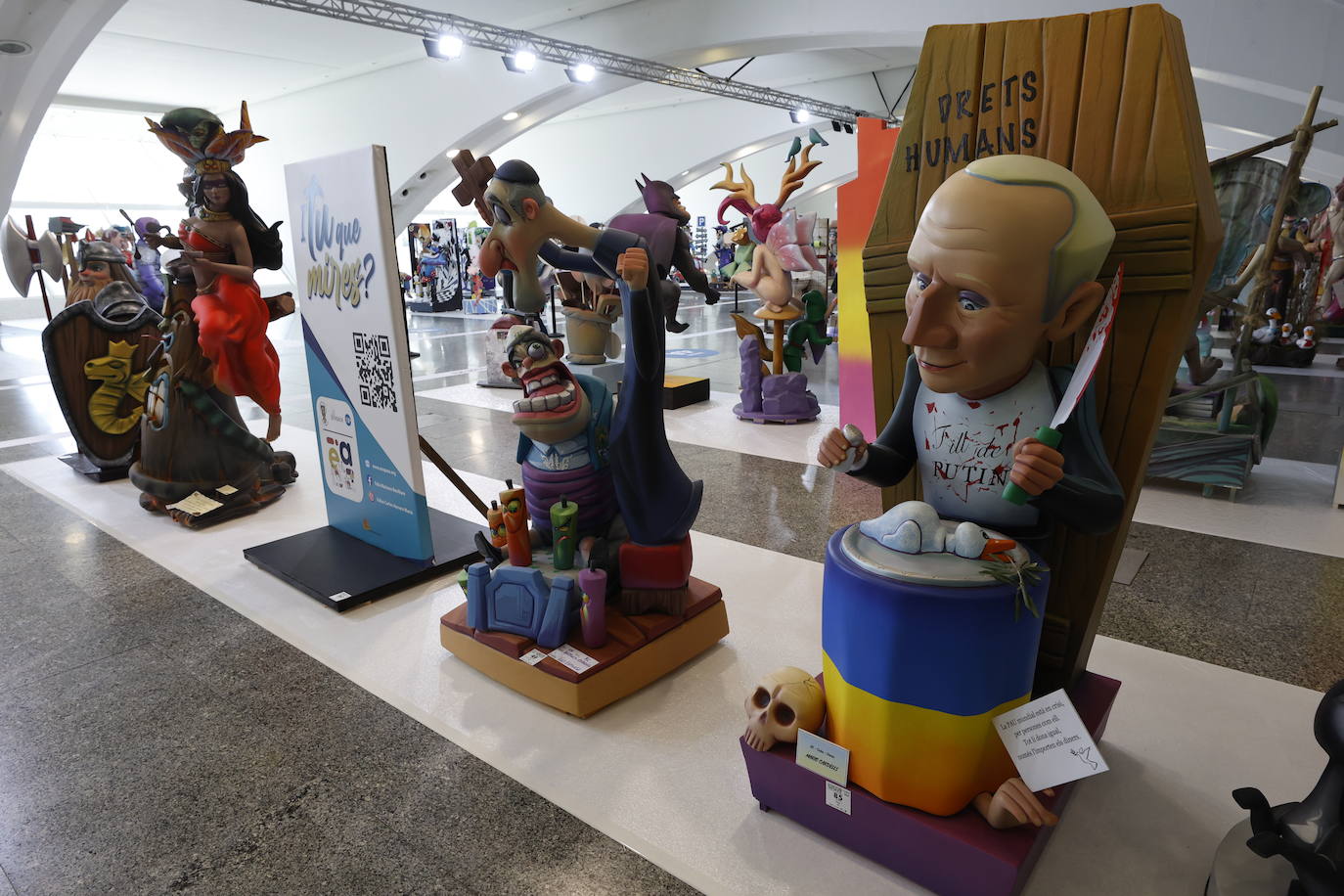 Fotos: Arranca la Exposició del Ninot 2023