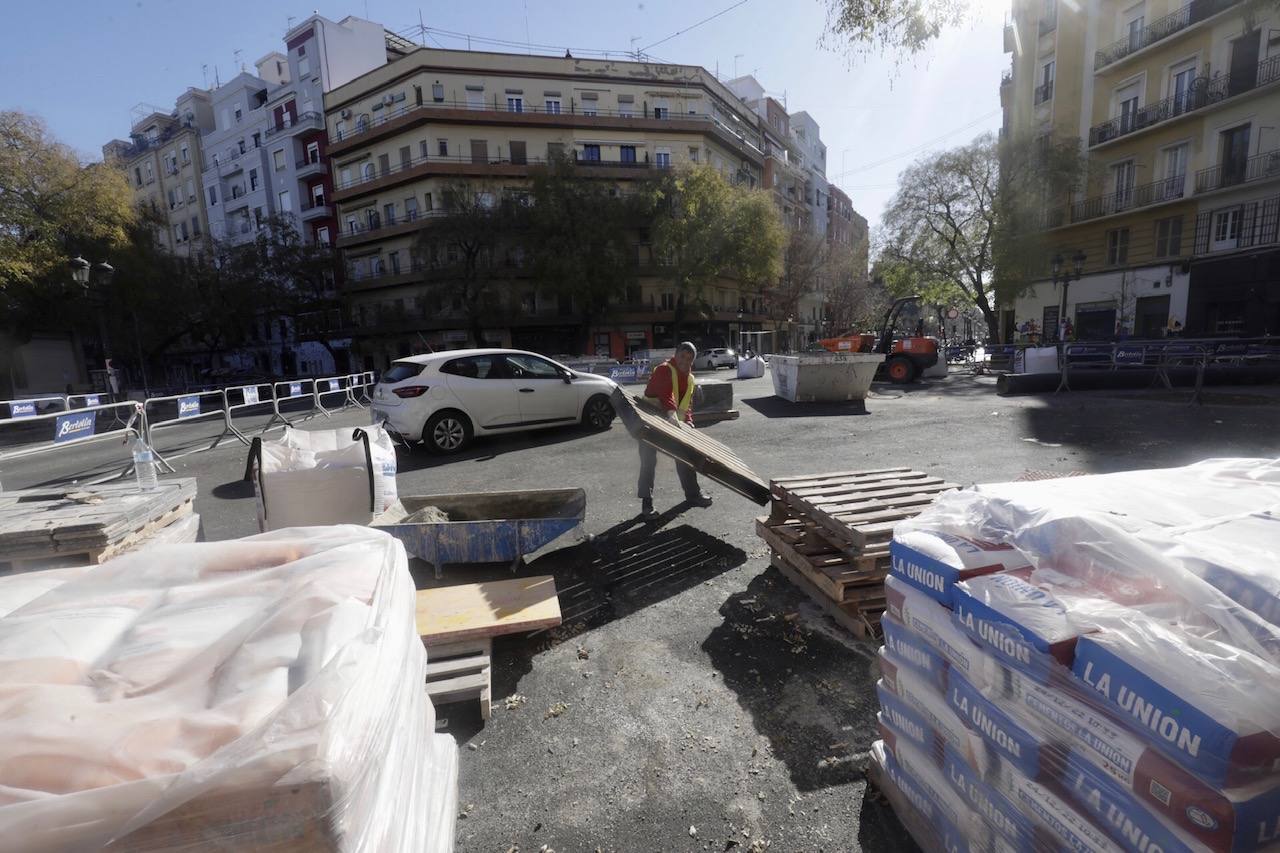 Delimitación de las zonas de tráfico y viandantes en la supermanzanas de la Pechina