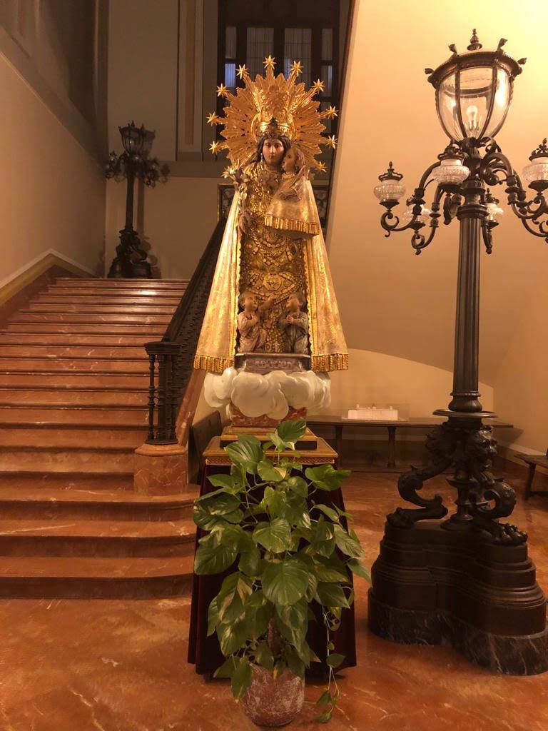 Virgen de los Desamparados en el Palacio Arzobispal de Valencia