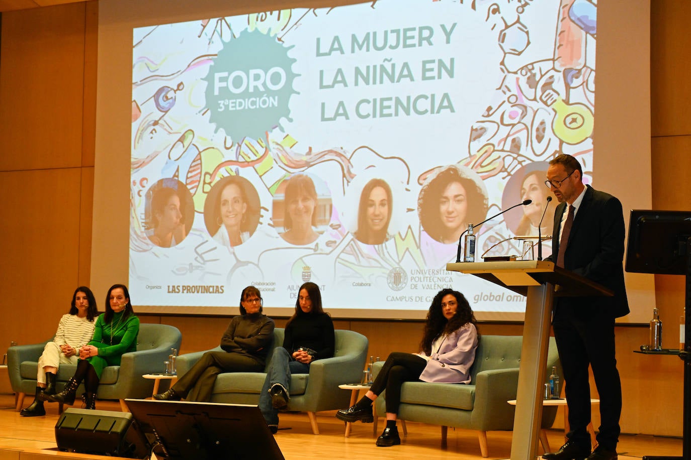 Foro de la Mujer y la Niña en la Ciencia en Valencia