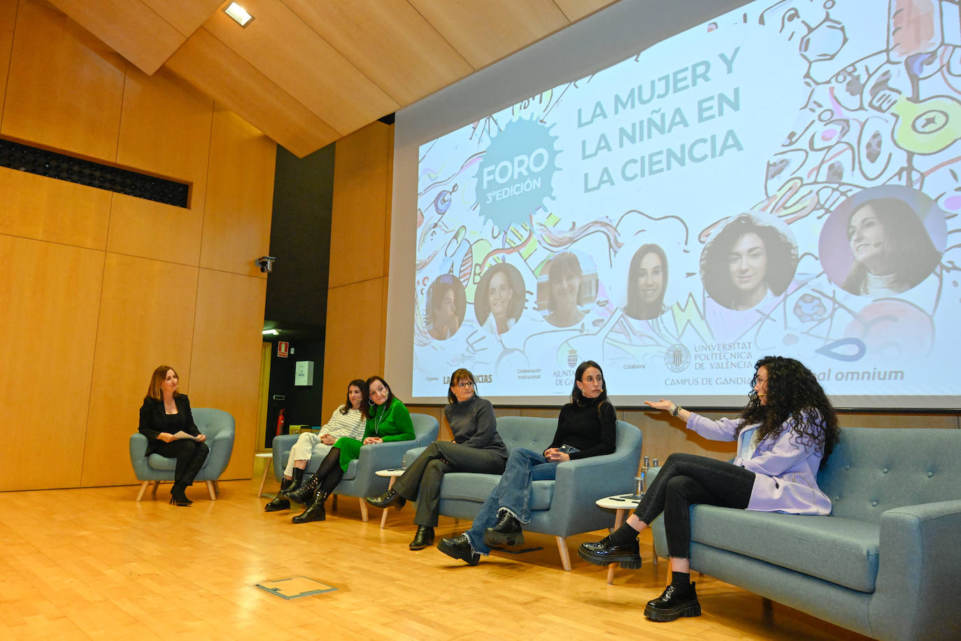 Foro de la Mujer y la Niña en la Ciencia en Valencia