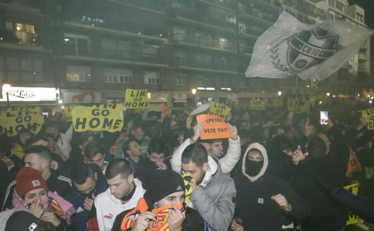 Valencia CF | Mestalla lanza un SOS