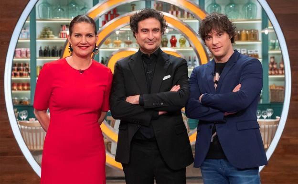 Samantha Vallejo-Nágera, Pepe Rodríguez y Jordi Cruz, miembros del jurado de 'MasterChef'. 