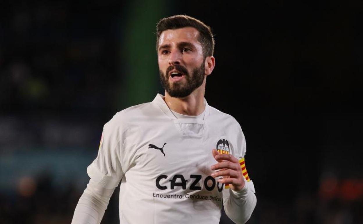 Gayà durante el encuentro en el Coliseum Alfonso Pérez ante el Getafe. 