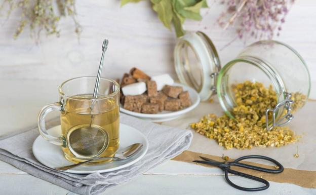 La infusión para adelgazar que deja el vientre plano y quema grasa mientras duermes