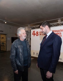 Imagen secundaria 2 - Instantes de la presentación del Concurs de Fideuà de Gandia. 