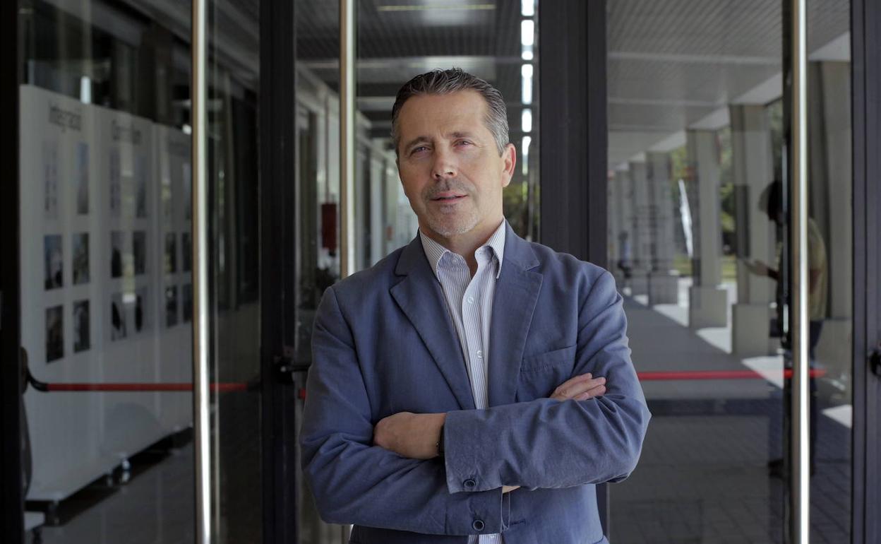 El rector de la UPV, José Capilla. 