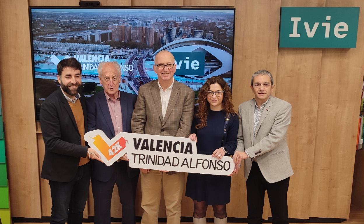 Presentación del informe del impacto económico de la Maratón Valencia Trinidad Alfonso 2022.