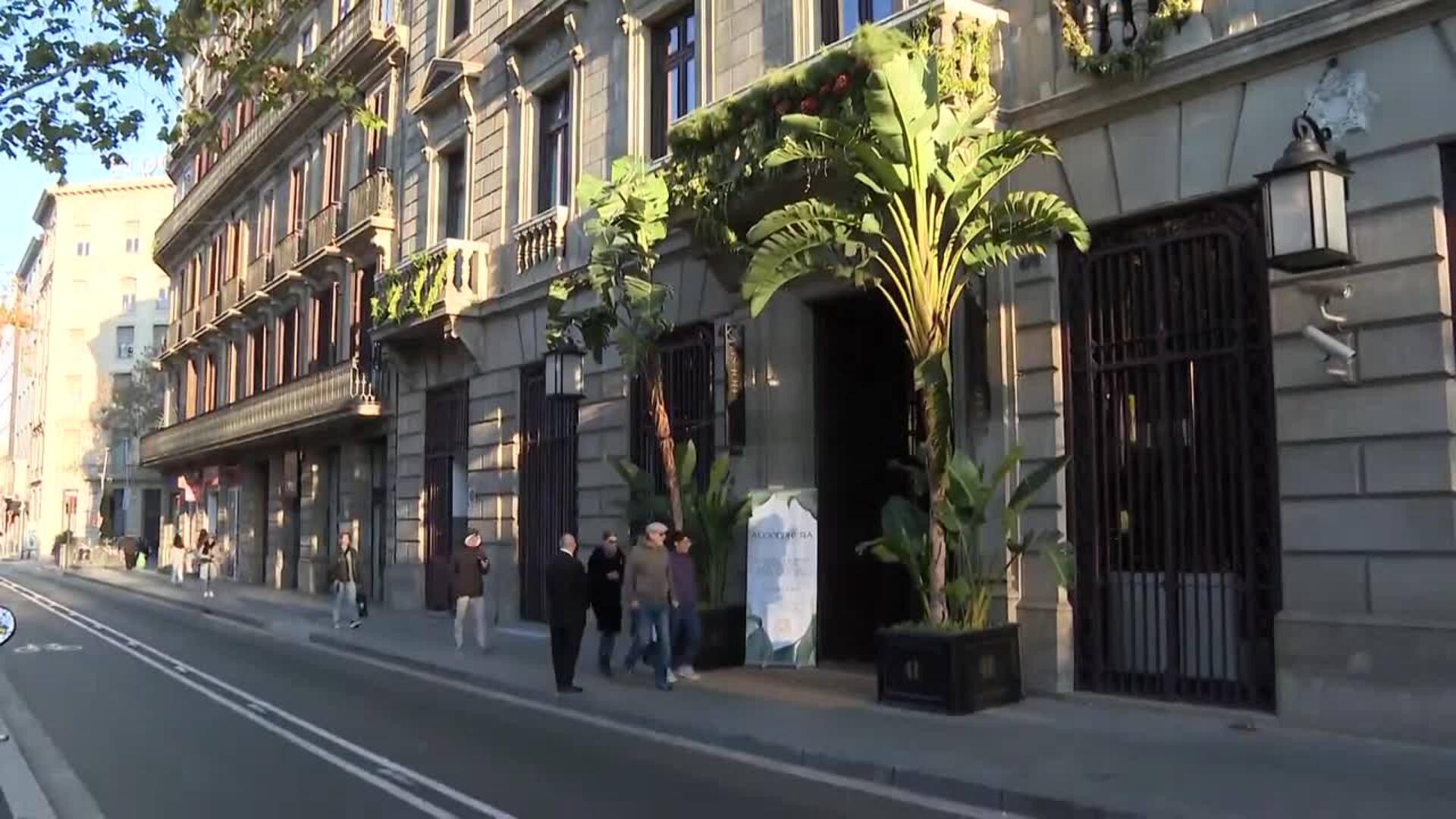 'La Bikinería' Rocambolesc de los hermanos Roca llega a Barcelona por tiempo limitado