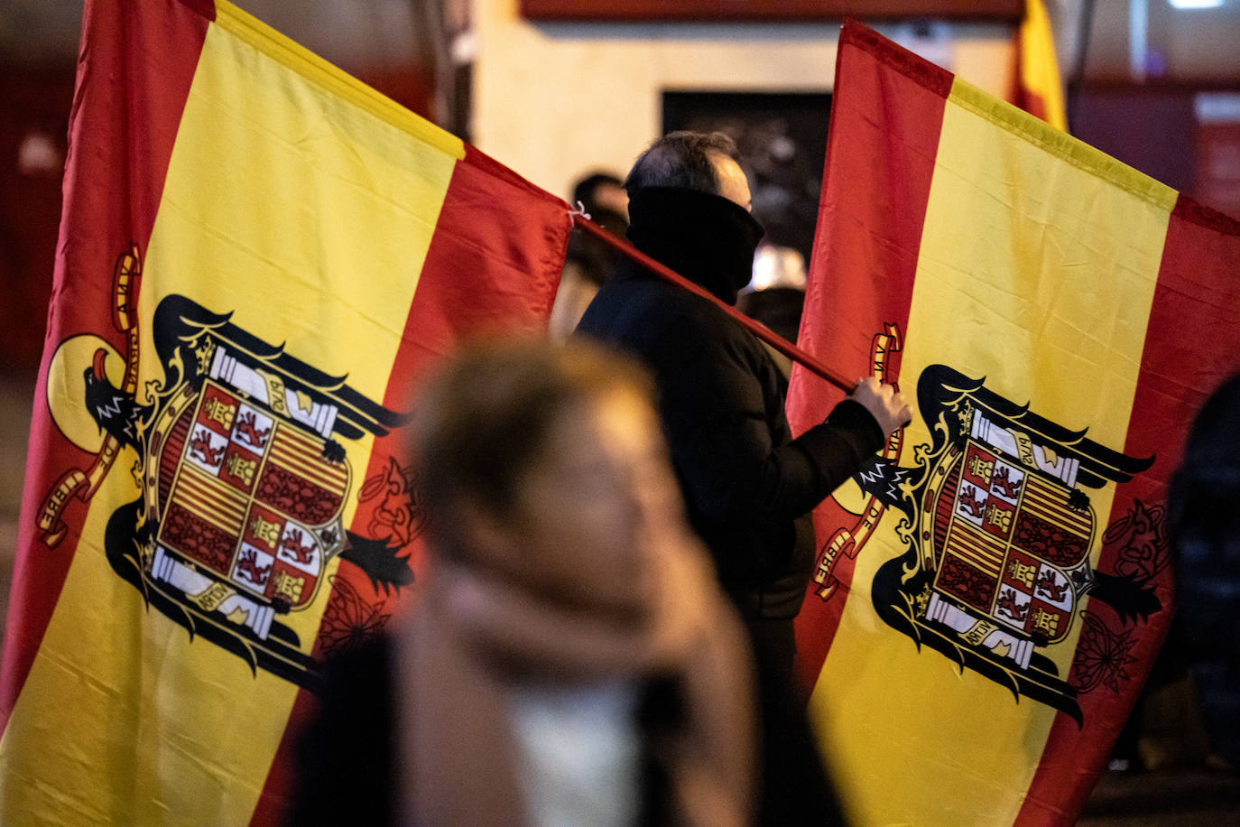 Protesta contra Pedro Sánchez en Nochevieja en Ferraz