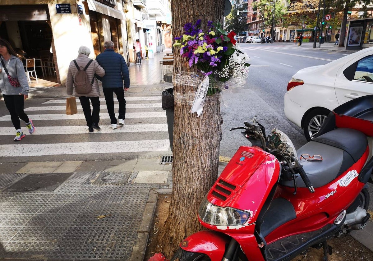 El homenaje realizado al joven fallecido en la calle Gaspar Aguilar.