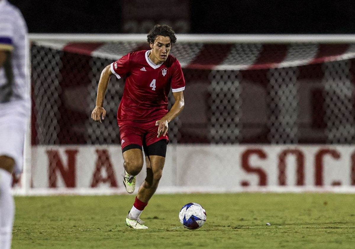 Hugo jugando en la liga universitaria estadounidense.