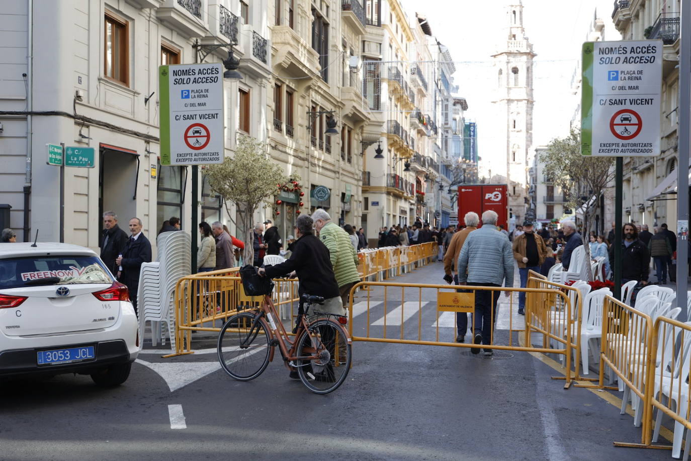 Fotos de los preparativos para la Cabalgata de Reyes de Valencia 2024