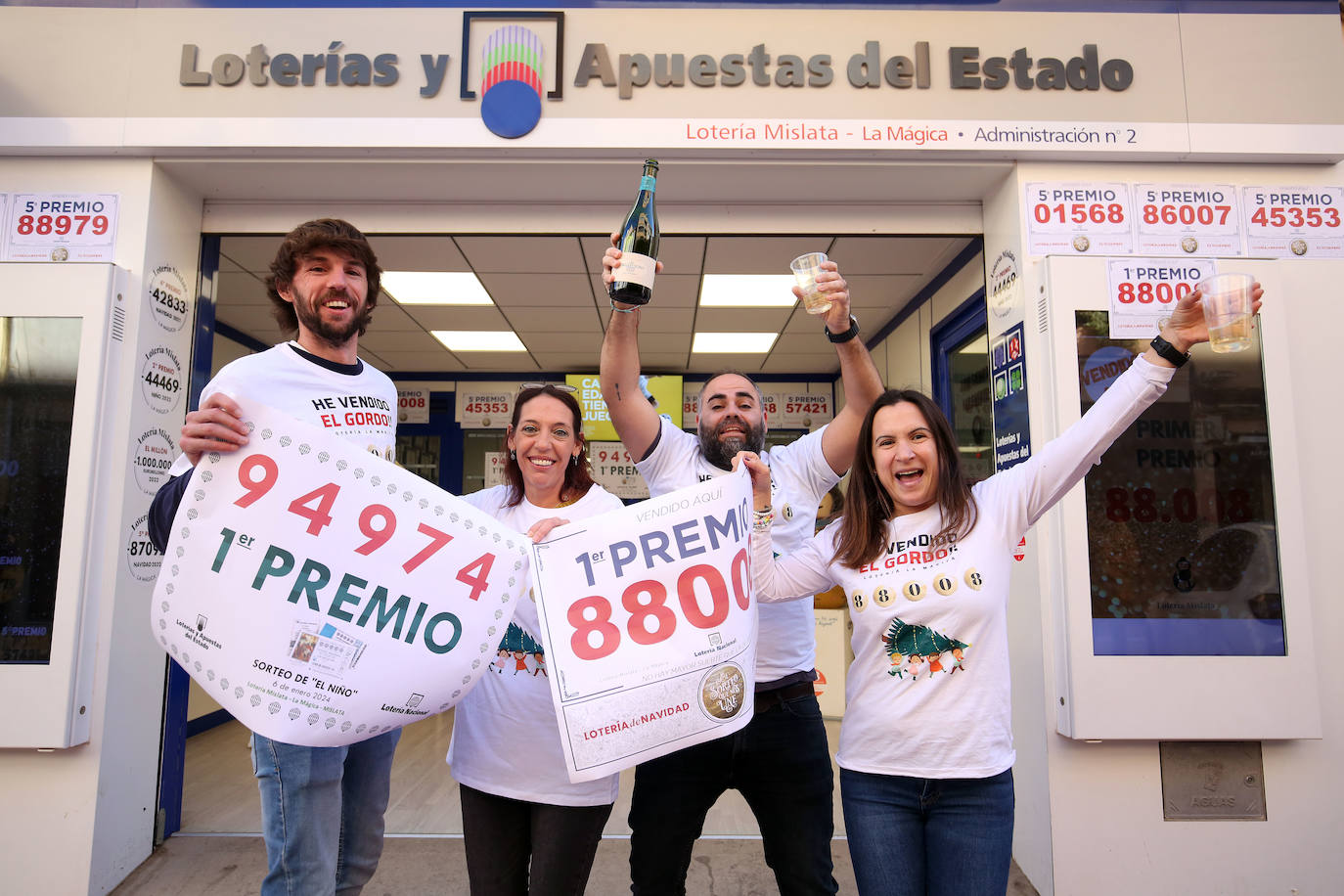 Imágenes del día del Sorteo del Niño 2024 en la Comunitat