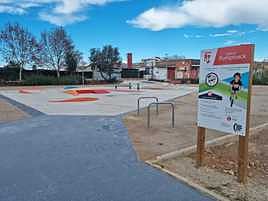 Pista de pumptrack en Sueca.