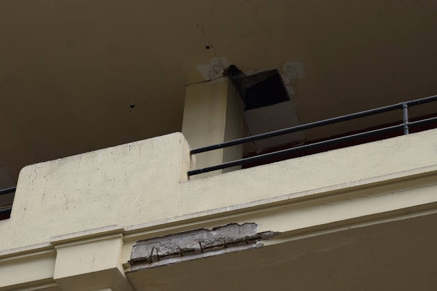 Fotos del abandono en el mercado de Abastos de Valencia