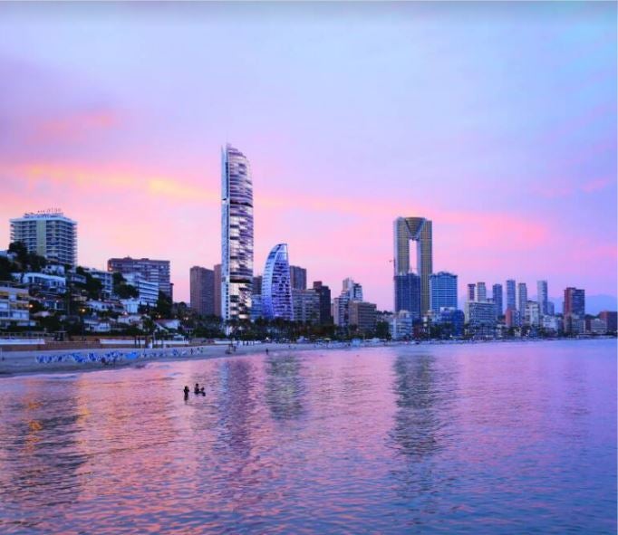 Benidorm concede licencia de construcción al proyecto Gran Delfín en el último solar edificable en primera línea de playa