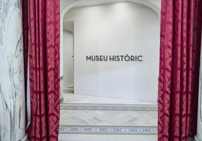 Letras del Museo Histórico del Ayuntamiento.