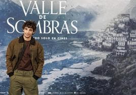 Miguel Herrán en la promoción de su última película 'Valle de Sombras'.