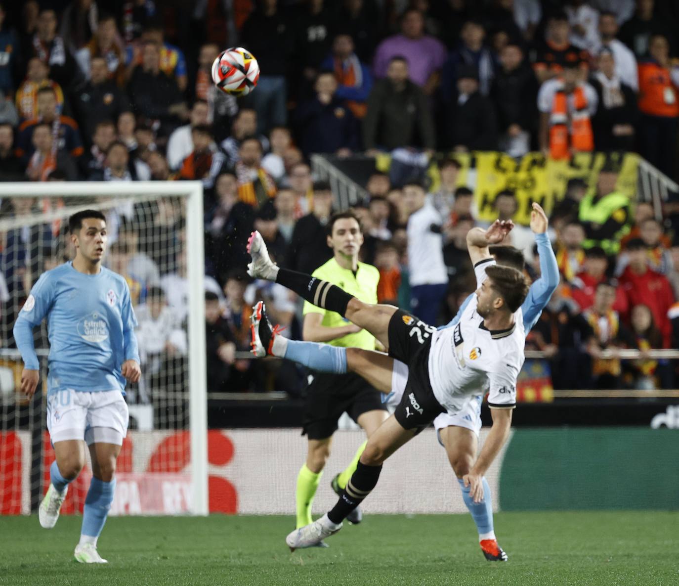 Las mejores imágenes del Valencia CF - RC Celta de Copa del Rey