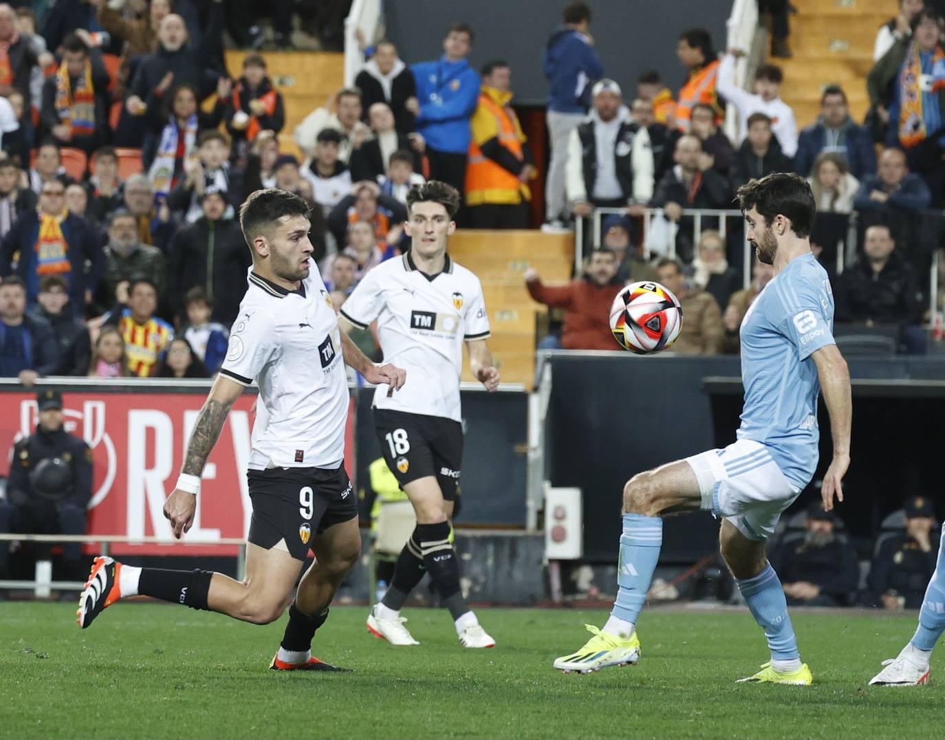 Las mejores imágenes del Valencia CF - RC Celta de Copa del Rey