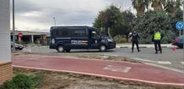 Control de la Policía Nacional y Local en la Punta este lunes.