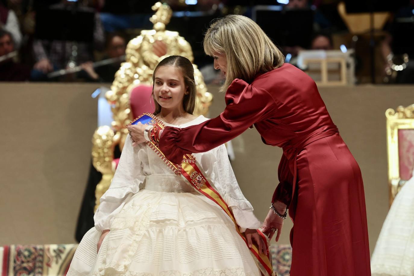 Ensayo de la exaltación de las falleras mayores de Valencia