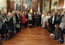 Participantes en la primera conferencia organizada por la Orden del Querer Saber.