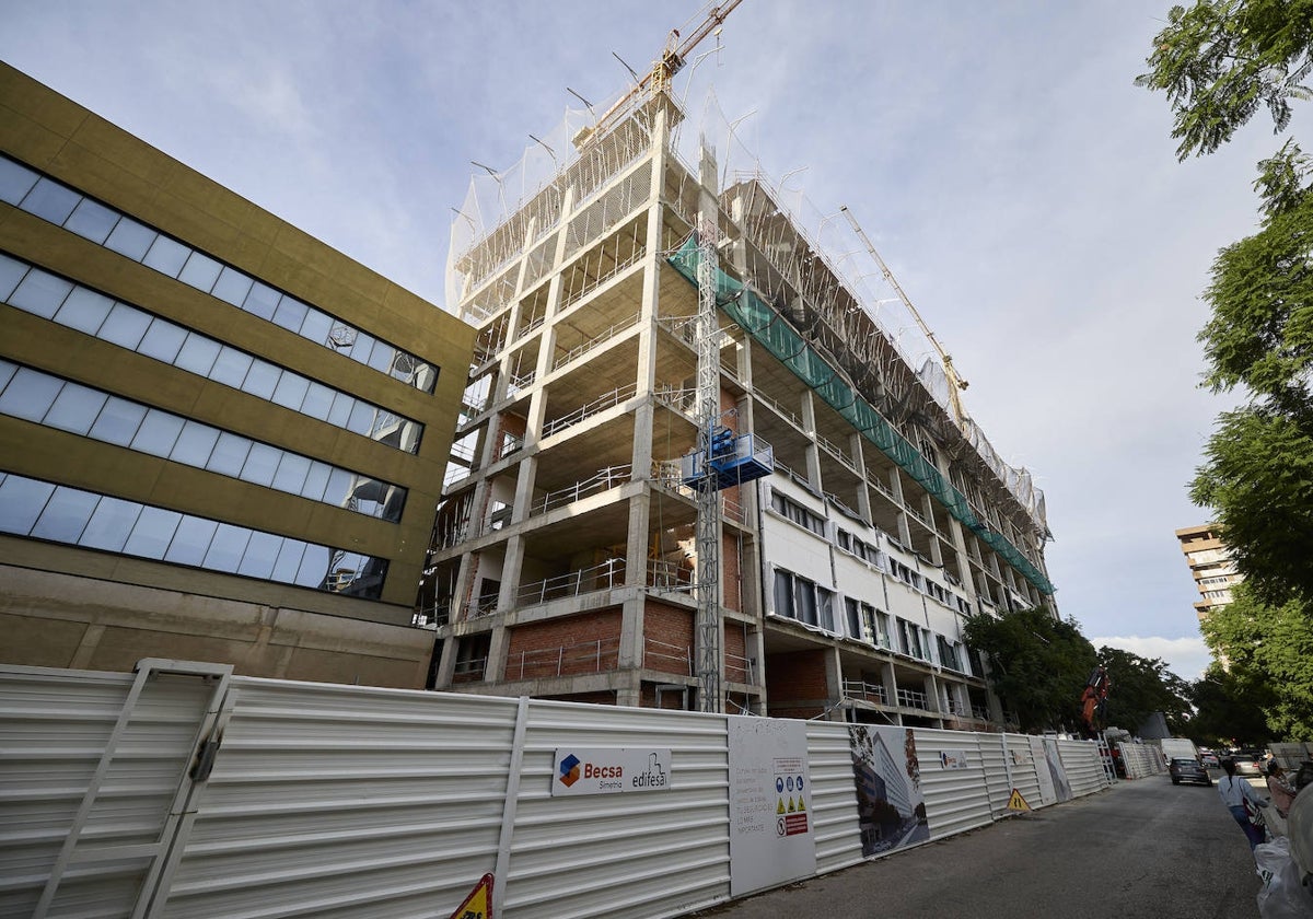 Obras de ampliación del hospital Clínico.