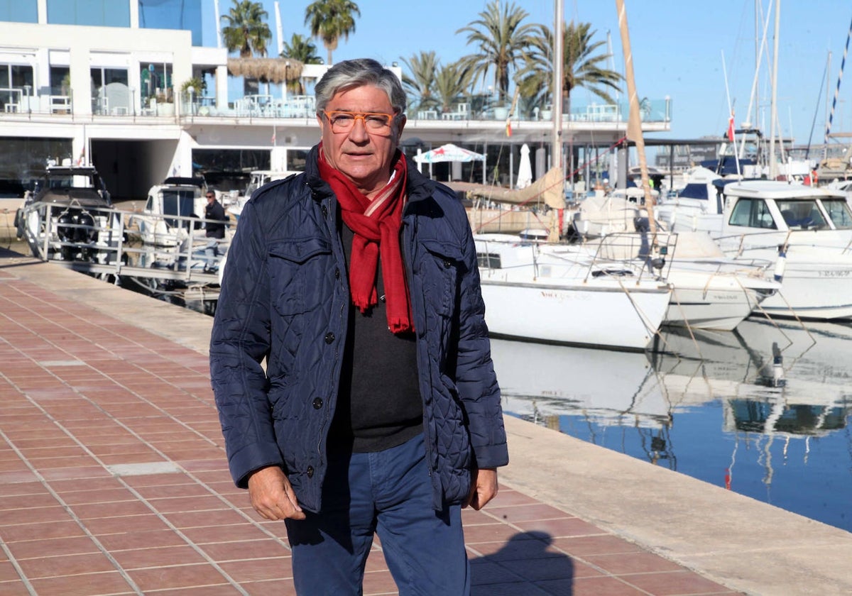 Jaime Portolés paseando por el RCN Dénia.