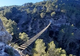 Puente tibetano de Enguera.